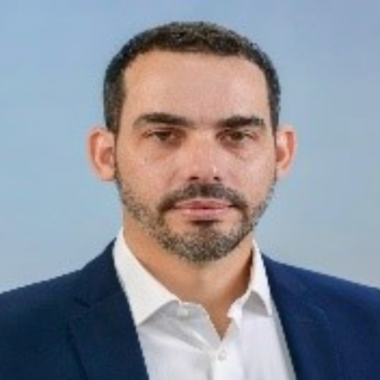 יוגב גרדוס